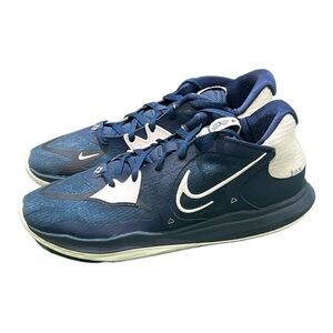 Kyrie Low 5 Midnight Navy/White Mens Sneakers. Size 11